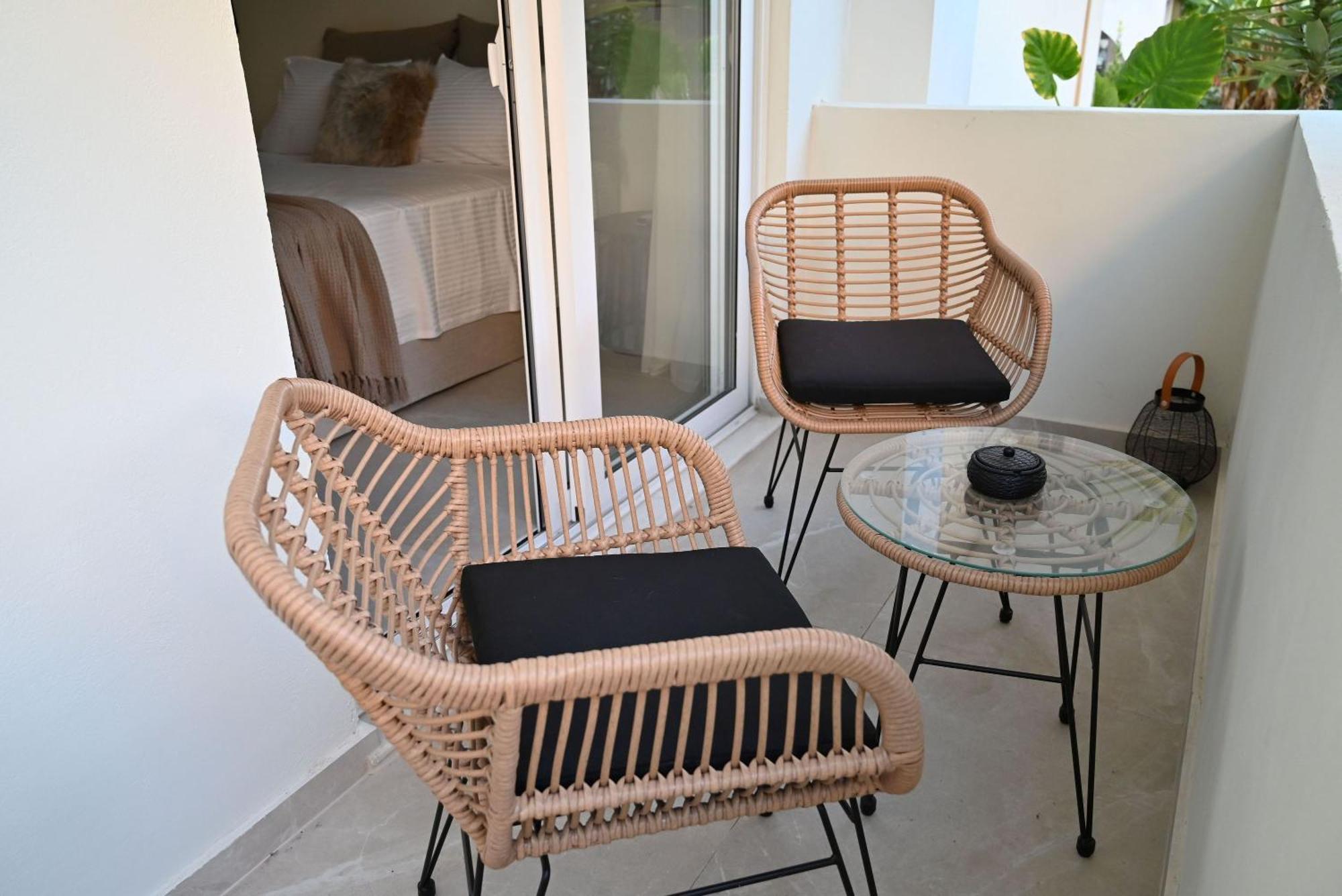 Rhotheon Suites In Ialisos Exterior foto