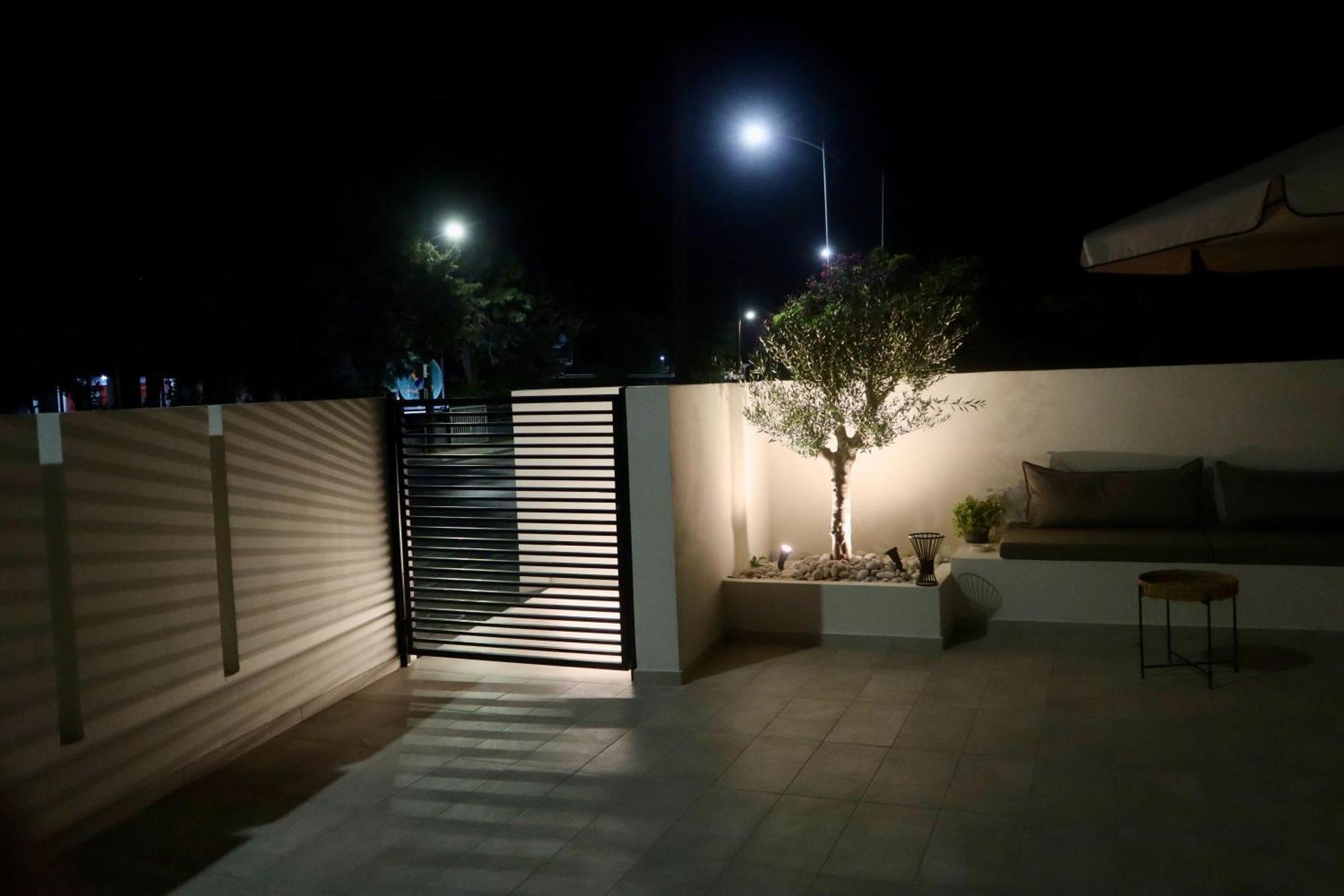 Rhotheon Suites In Ialisos Exterior foto